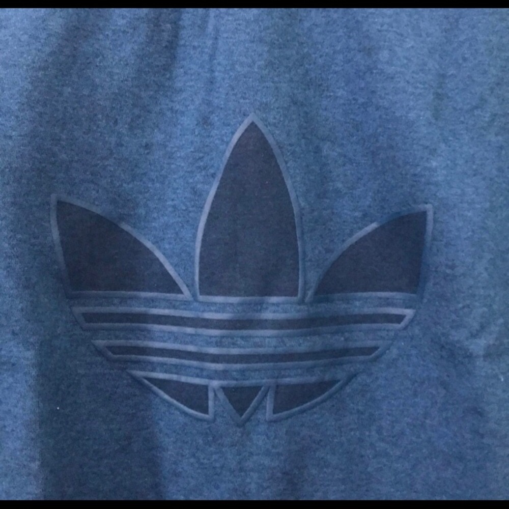 NWOT Adidas Trefoil Sweatshirt - Picture 3 of 4